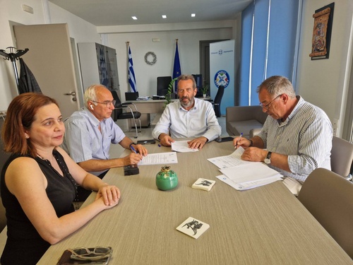 Υπογραφή σύμβασης για αποκατάσταση του ασφαλτοστρωμένου οδικού δικτύου της Δ.Ε. Γουβών λόγω θεομηνίας.