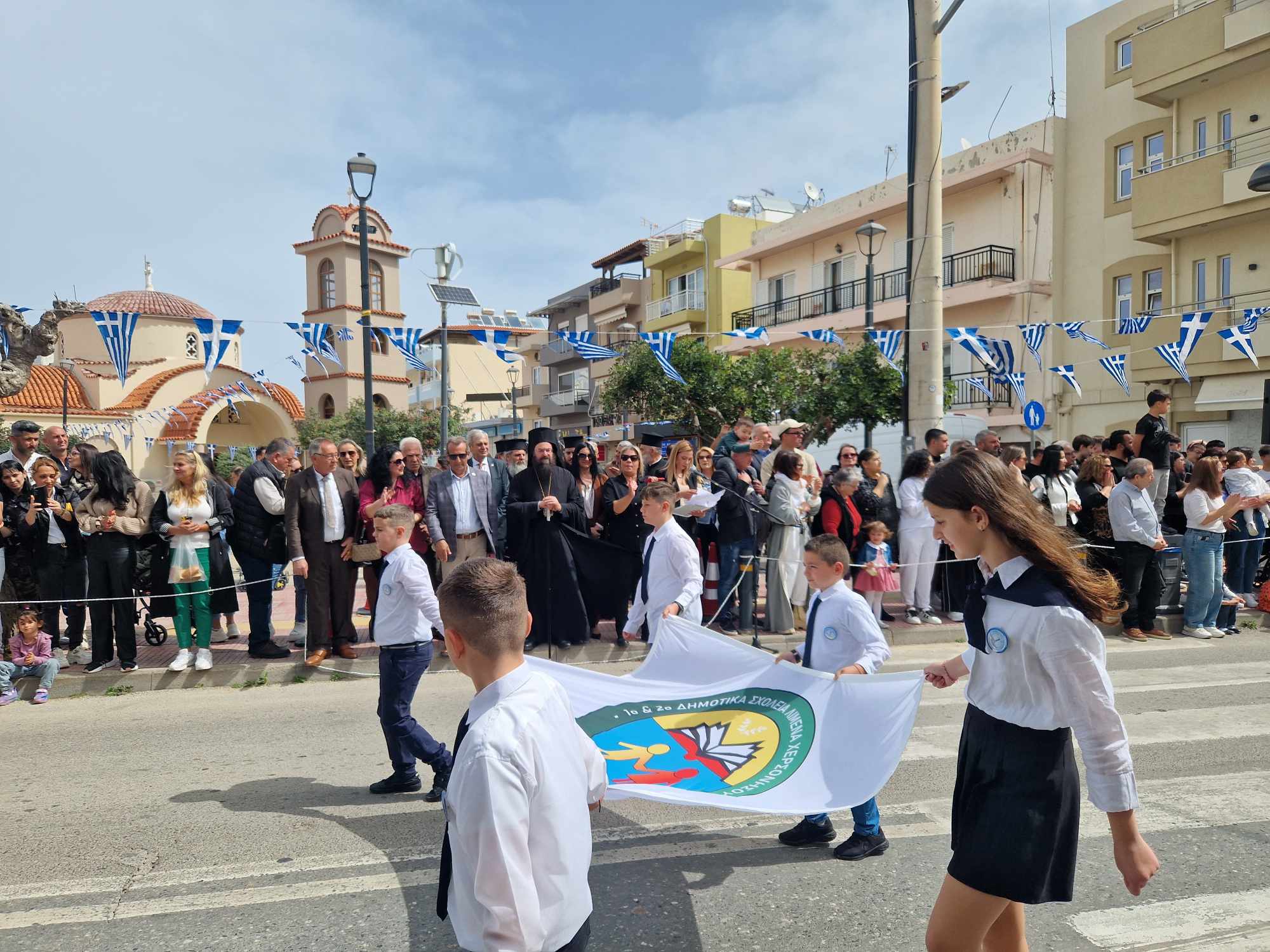 Σε πανηγυρικό κλίμα ο εορτασμός της 25ης Μαρτίου στον Δήμο Χερσονήσου.