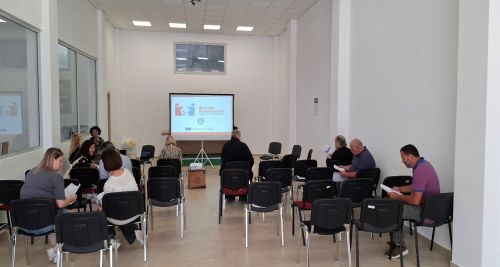 ΕΝΗΜΕΡΩΤΙΚΗ ΣΥΝΑΝΤΗΣΗ ΠΑΡΟΥΣΙΑΣΗΣ ΤΩΝ ΥΠΗΡΕΣΙΩΝ ΤΟΥ ΚΕΝΤΡΟΥ ΚΟΙΝΟΤΗΤΑΣ ΚΑΙ ΤΗΣ ΚΙΝΗΤΗΣ ΤΟΥ ΜΟΝΑΔΑΣ ΣΤΗ ΔΗΜΟΤΙΚΗ ΕΝΟΤΗΤΑ ΕΠΙΣΚΟΠΗΣ