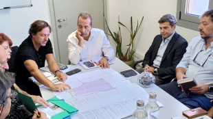 Συνάντηση εργασίας για την πρόοδο του αναπτυξιακού έργου στην  Πρώην Αμερικανική Βάση Γουρνών