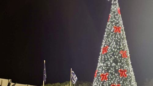 Φωταγώγηση Χριστουγεννιάτικου Δέντρου στο Παραμυθοχωριό του Αϊ Βασίλη