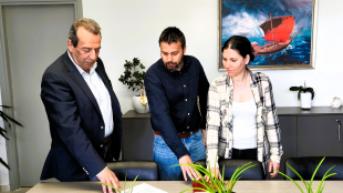 Ορκωμοσία δύο νέων εργατών καθαριότητας στον Δήμο Χερσονήσου