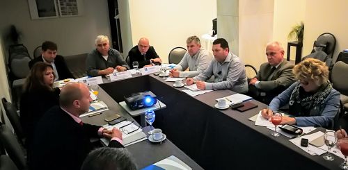 Στην Επιτροπή Τουριστικής Ανάπτυξης της ΚΕΔΕ οι 'γουρούνες'