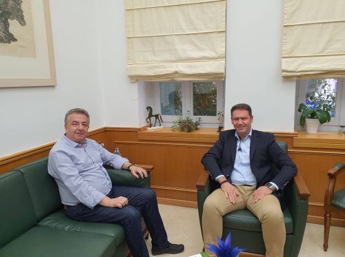 Συνάντηση εργασίας με τον Περιφερειάρχη Κρήτης, Σταύρο Αρναουτάκη