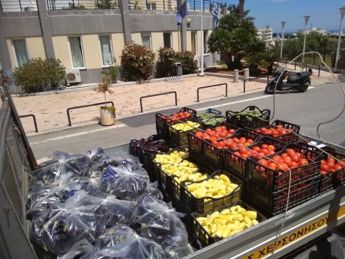 Δωρεά κηπευτικών από το Δήμο Φαιστού για τη στήριξη ευπαθών ομάδων του Δήμου μας.